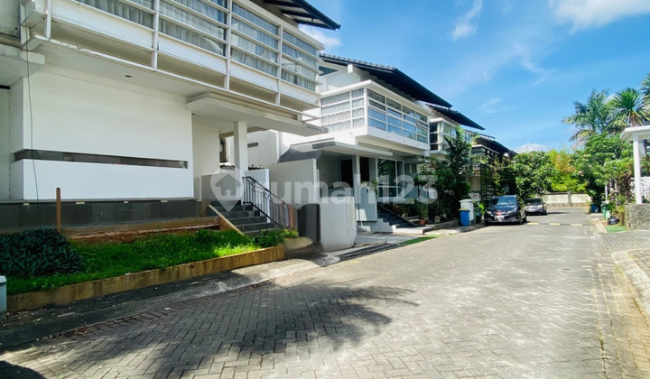 Quick Sale House in Kemang Raya Dalam Complex 2