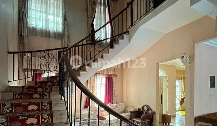 Disewakan Rumah Di Kuningan Jakarta Selatan 1