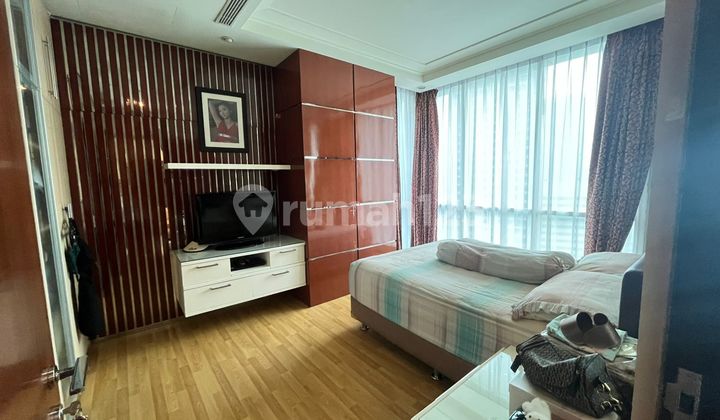 Dijual Apartemen The Peak Sudirman 3 Br Luas 156 Sqm Furnished 2