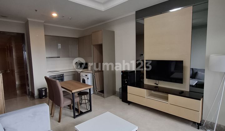 Disewakan Apartemen Distric 8 Senopati 1 Kamar Full Furnished 2