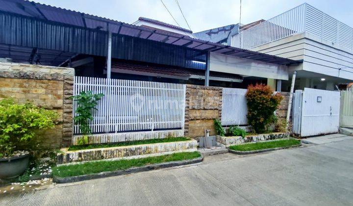 Rumah di Puri Kembangan Jakarta Barat, Luas 287m, Hoek, Shm, 3.9m 1