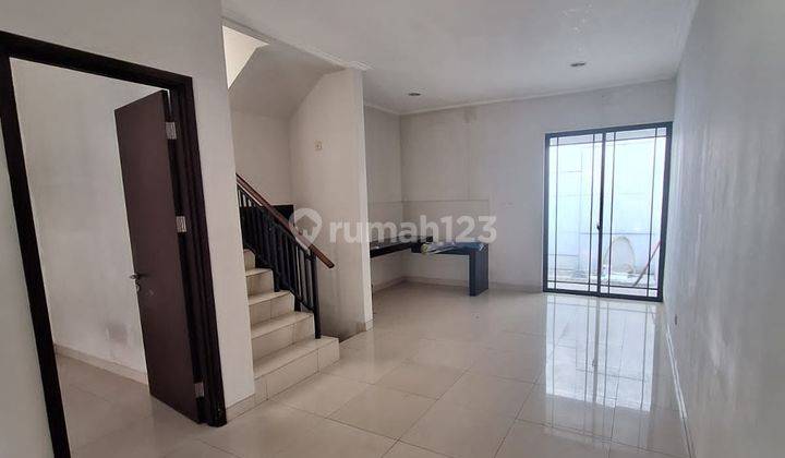 Rumah 2 Lantai Di Green Lake City, Ukuran 6x16, Shm, 2.150m Nego 2