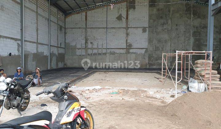 Gudang Baru Cipondoh Tangerang, Luas 1.000m Hoek, Kantor 2 Lantai 2