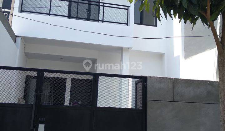 Rumah Di Semanan Jakarta Barat, Luas 6x15, 2 Lantai, Shm, 1.850m 1