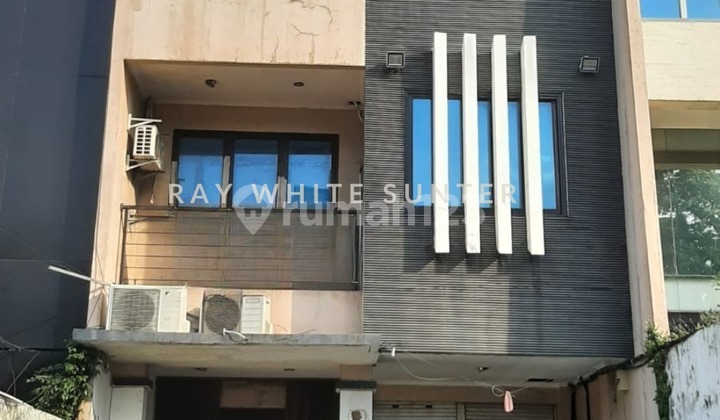 Ruko Jl Proklamasi - Menteng - 3.5 Lt - Murah Ruko Jl Proklamasi - Menteng - 3.5 Lt - Murah