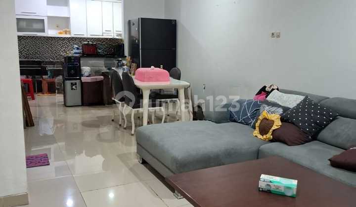 Dijual Rumah di Casajardin Renov Furnished Dekat Grisenda 2