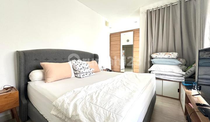 For Sale 3-Story House in Bintaro, South Tangerang 2