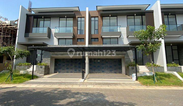 Disewa Rumah Di Pik 2 Bukit Danau Indah 10X30 Mewah 1