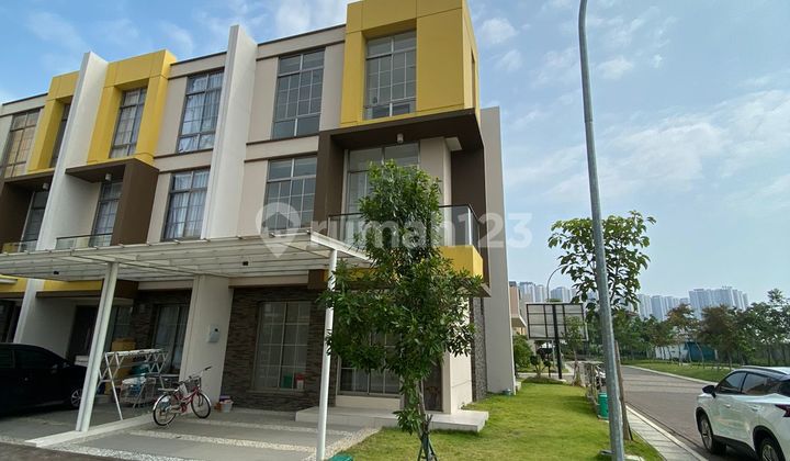 For Sale House in PIK 2 Miami Cluster 9X10