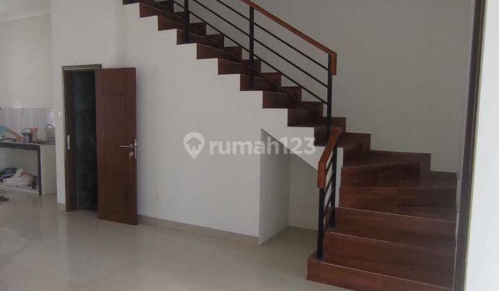 Disewa Rumah Di Taman Cosmos 5x20 2 Lantai 2