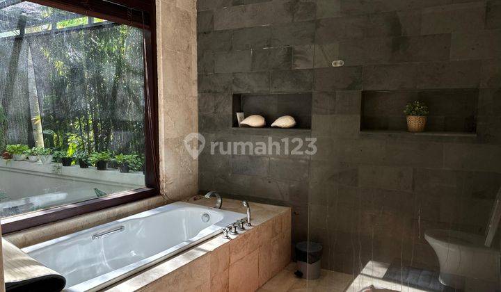 Well Maintained Fully Furnished Home With Airport View In Uluwatu 2