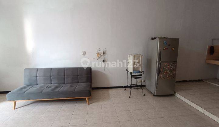 Disewakan Rumah Murah Siap Huni Lokasi Di Palm Spring Jambangan KT 2