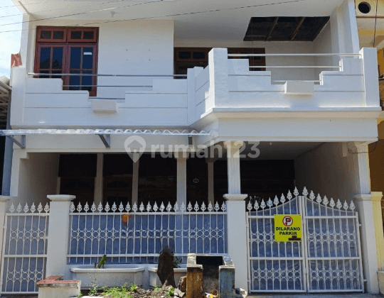 Dijual Cepat Rumah Murah 2 Lantai Lokasi Di Semolowaru Surabaya KT 1