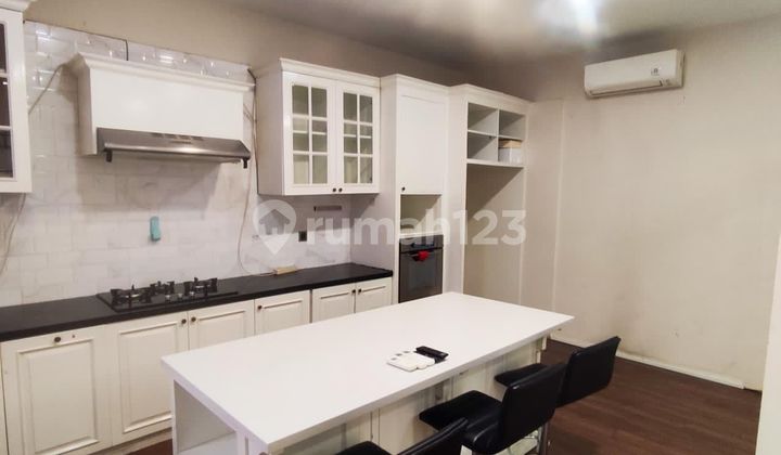 Manyar Permai PIK House, Good and Well-Maintained, Negotiable Until Deal.