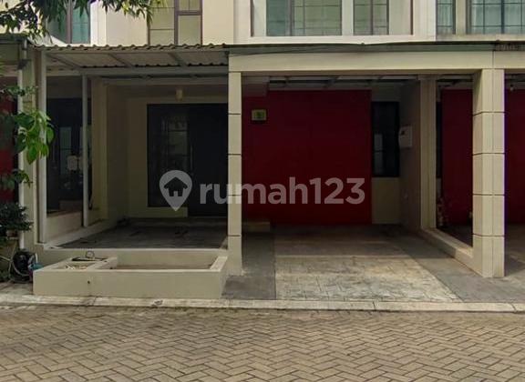 Rumah di Green Village, Bagus Terawat Harga Bu