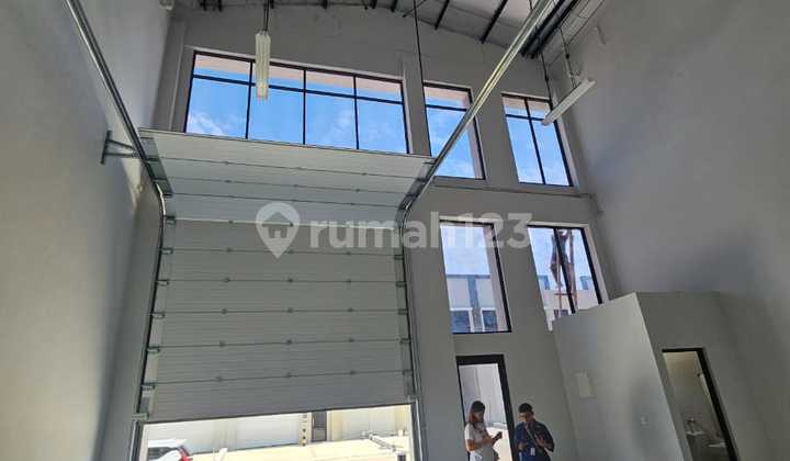 Selling Warehouse Biz Park Pik2 at a Loss Price Selling Warehouse Biz Park Pik2 at a Loss Price