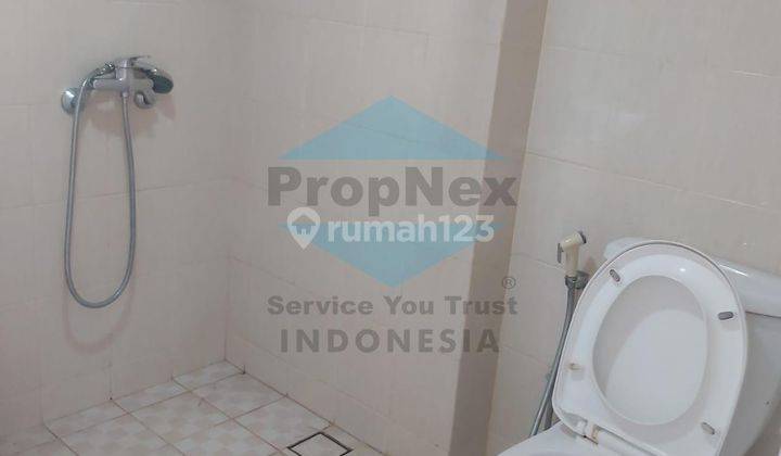 Apartment Barkeley Furnished Bagus 2