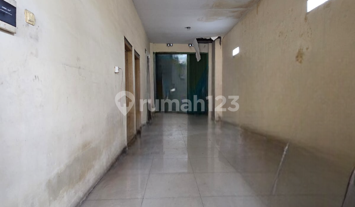 Ready-to-Use Shop House in Rungkut 2