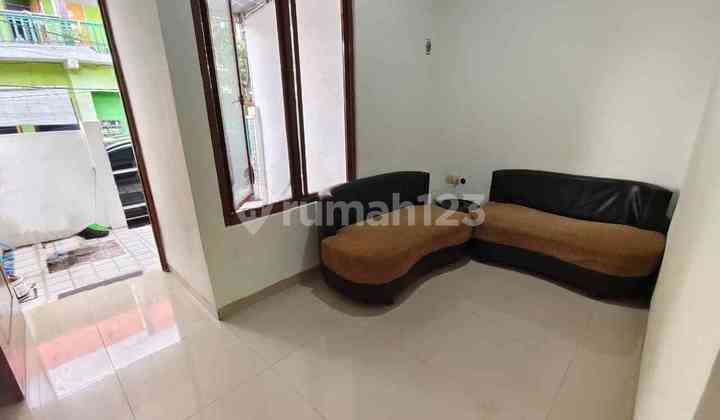 Putra Bangsa House - Medokan Ayu (Ln) 2