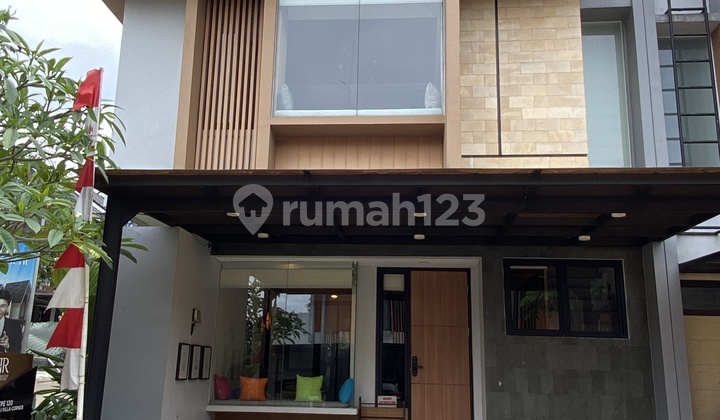 Rumah 2 Lantai 3Kt 3Km Dekat MRT Lebak Bulus dan Transjakarta