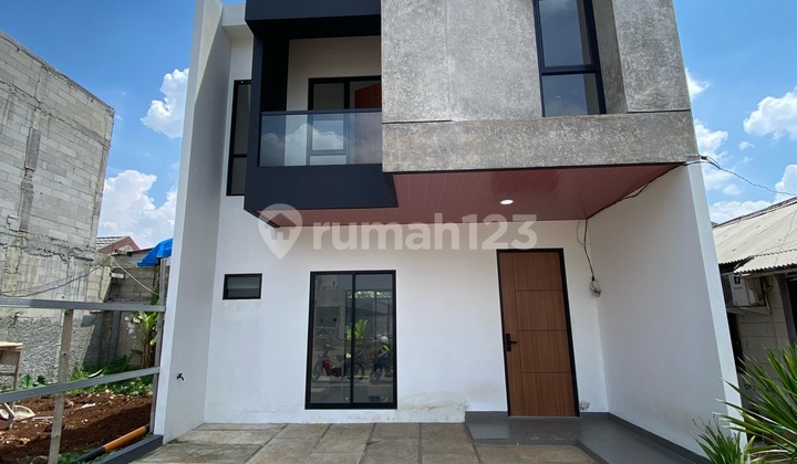 Rumah 2 Lantai Siap Huni Dekat Stasiun Rawabuntu Dan Tol