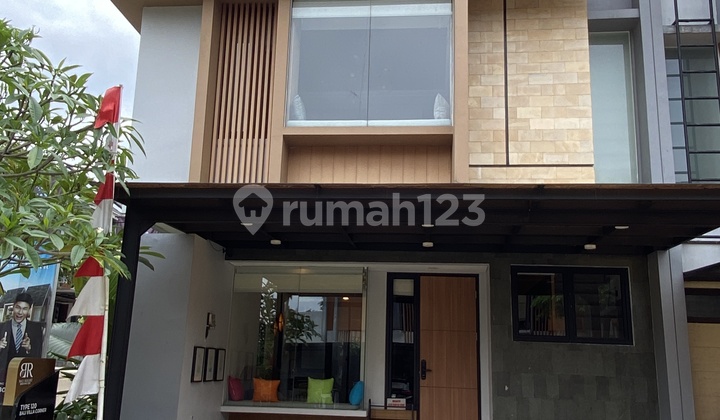 Rumah 2 Lantai 3Kt 2Km Dekat MRT Lebak Bulus dan Transjakarta Rumah 2 Lantai 3Kt 2Km Dekat MRT Lebak Bulus dan Transjakarta