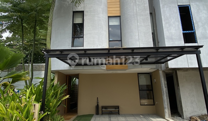 Rumah Mewah 2 Lantai di Bsd Dekat Aeon Mall Bsd 2