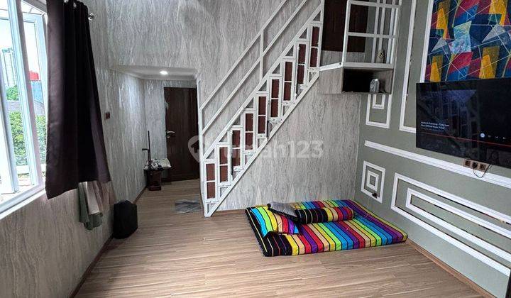 Di Jual Cepat Rumah 3 Lantai di Cempaka Putih, Jakarta Pusat 2