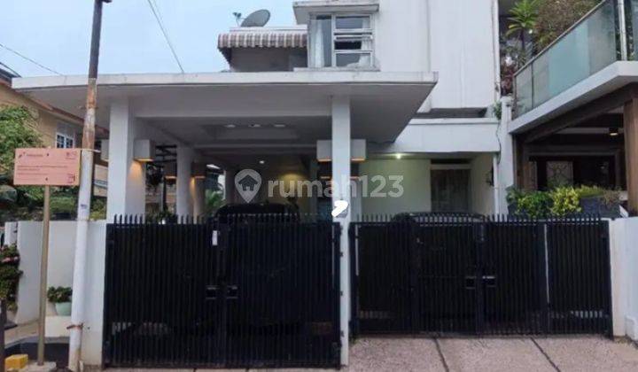 Di Jual Rumah Hook 2 Lantai di Taman Malaka Utara, Jakarta Timur 2