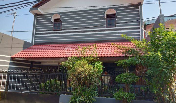 Di Jual Rumah 2 Lantai di Utan Kayu Selatan, Jakarta Timur 1