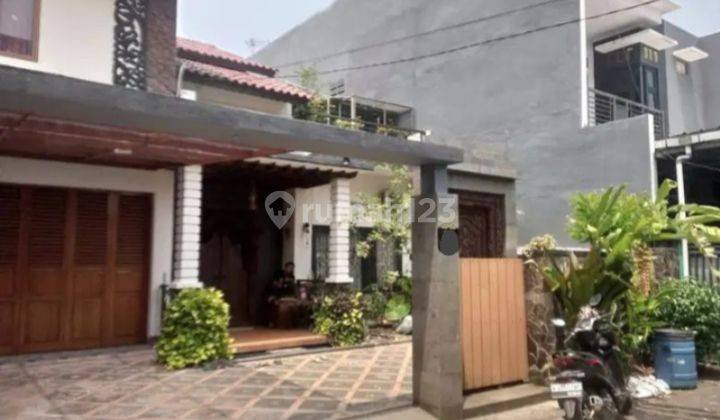 Di Jual Rumah 2 Lantai Lokasi Strategis di Kalisari, Jakarta Timur  2