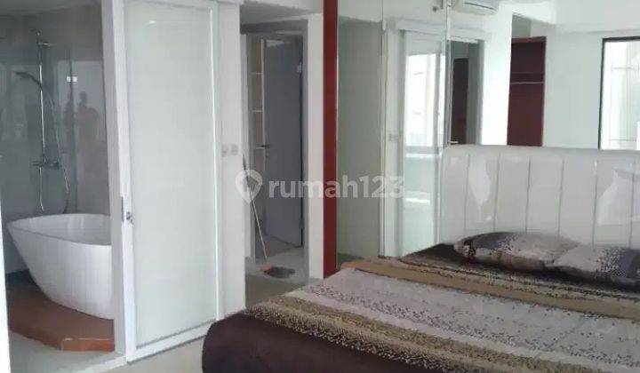 Di Sewakan Apartemen Taman Anggrek, Jakarta Barat Full Furnished  1