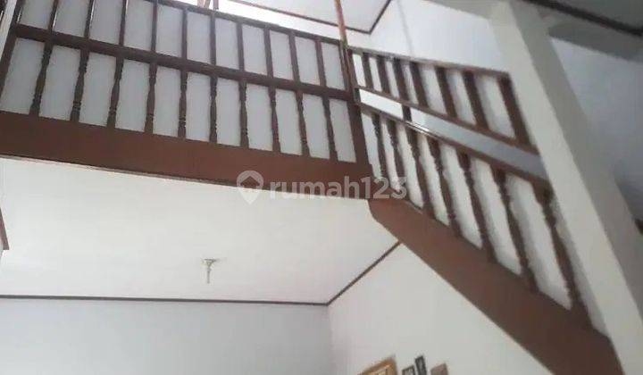 Di Jual Rumah 2 Lantai Lokasi Strategis di Pesanggrahan, Jakarta Selatan 2