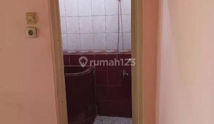 Di Jual Rumah 2 Lantai Lokasi Strategis Dalam Komplek di Pondok Kelapa, Jakarta Timur 2