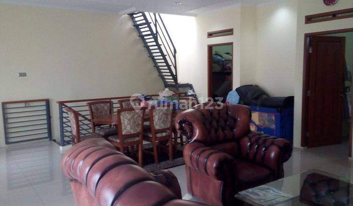 Rumah Bagus Murah Semi Furnished SHM di Cinambo Indah, Bandung 2