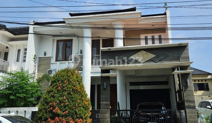 Rumah Bagus 2 Lantai Siap Huni Komplek Nyaman Buah Batu Regency.