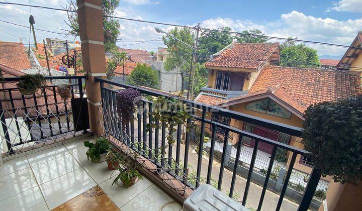 Rumah 2 Lantai Bagus Unfurnished SHM di Margahayu Mtc, Bandung 2