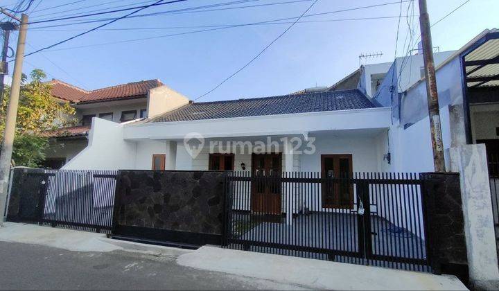 Rumah Cantik Siap Huni Komplek Nyaman Turangga Buahbatu Bandung 1