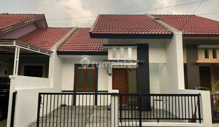 Rumah Bagus Terawat Siap Huni Dalam Komplek Antapani Bandung  1