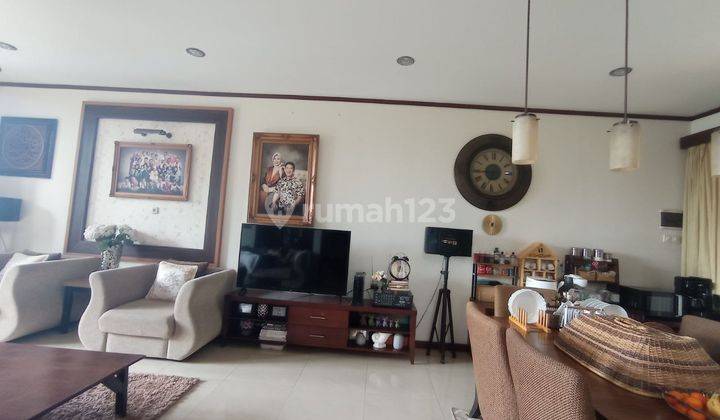 Rumah 2 Lantai Semi Furnished SHM di Resort Dago Pakar, Bandung 2