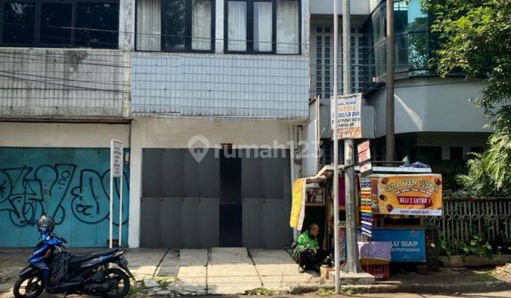 Ruko 2Lantai Cocok Untuk kantor Lokasi Strategis Ciateul, Bandung 1