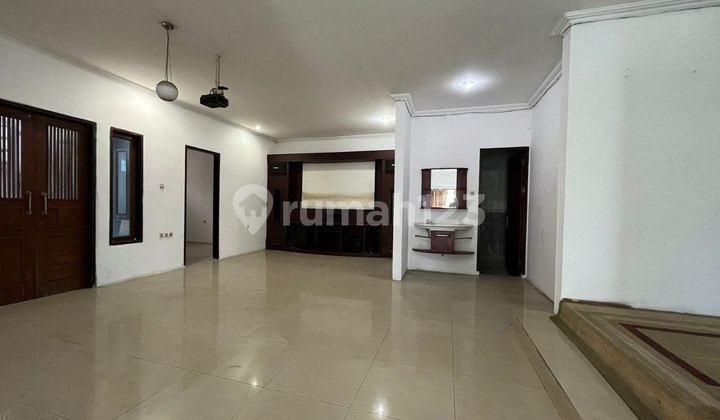 Nice House Batununggal, Bandung 2