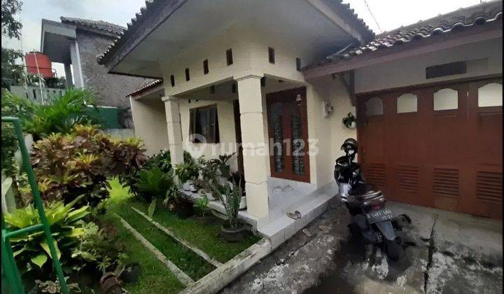 Rumah Asri Terwat Siap Huni Posisi Hook SHM di Margahayu, Bandung 2