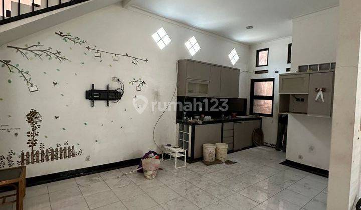 Rumah Bagus Murah Unfurnished SHM di Ciwastra Indah, Bandung 1