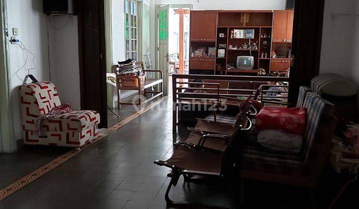 Rumah Lokasi Mainroad Cocok Untuk Usaha di Gatot Subroto, Bandung 2