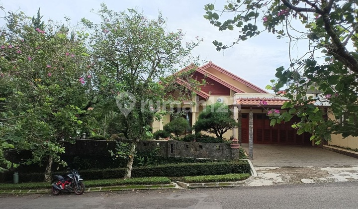 Nice House Furnished Ready to Live In View Bandung at Dago Pakar Resort. 2