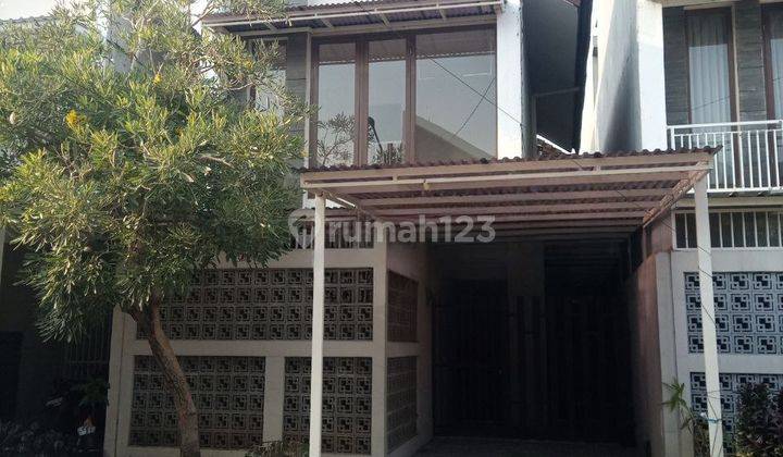 Rumah 2 Lantai Bagus Unfurnished SHM di Buah Batu Square, Bandung 1