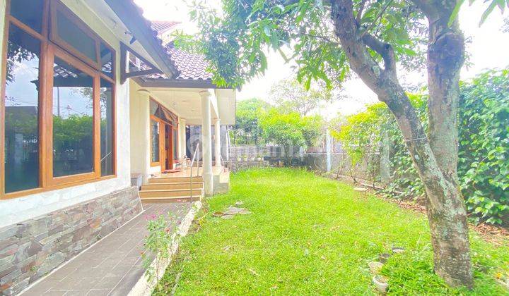 Rumah Bagus Terawat SHM Best Location di Sayap Riau, Bandung 2