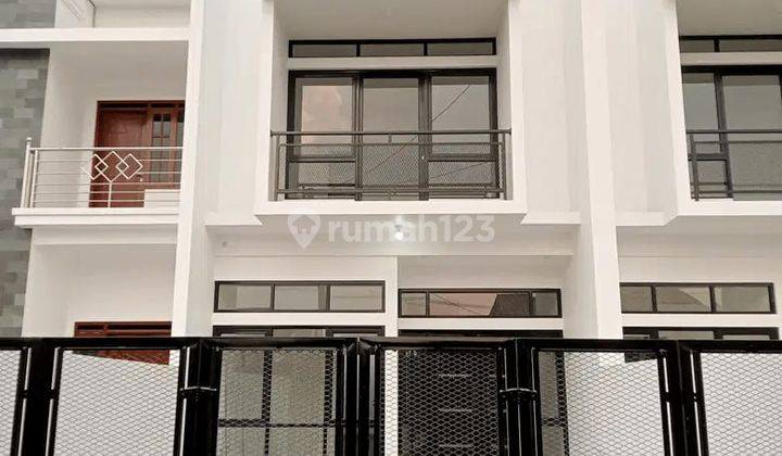 Rumah Baru Modern Minimalis SHM di Cisaranten Arcamanik, Bandung 1