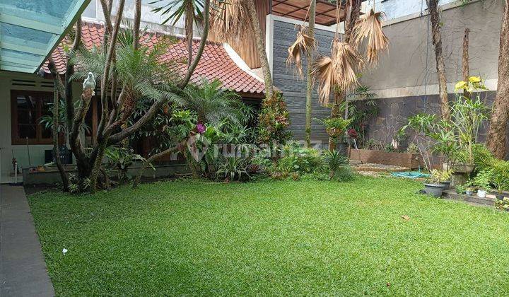 Rumah Bagus SHM Good Location di Sayap Ir Juanda Dago , Bandung 2